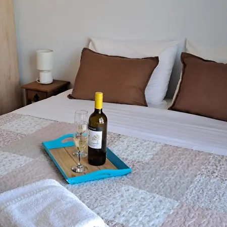 Agassi Aspro Villa